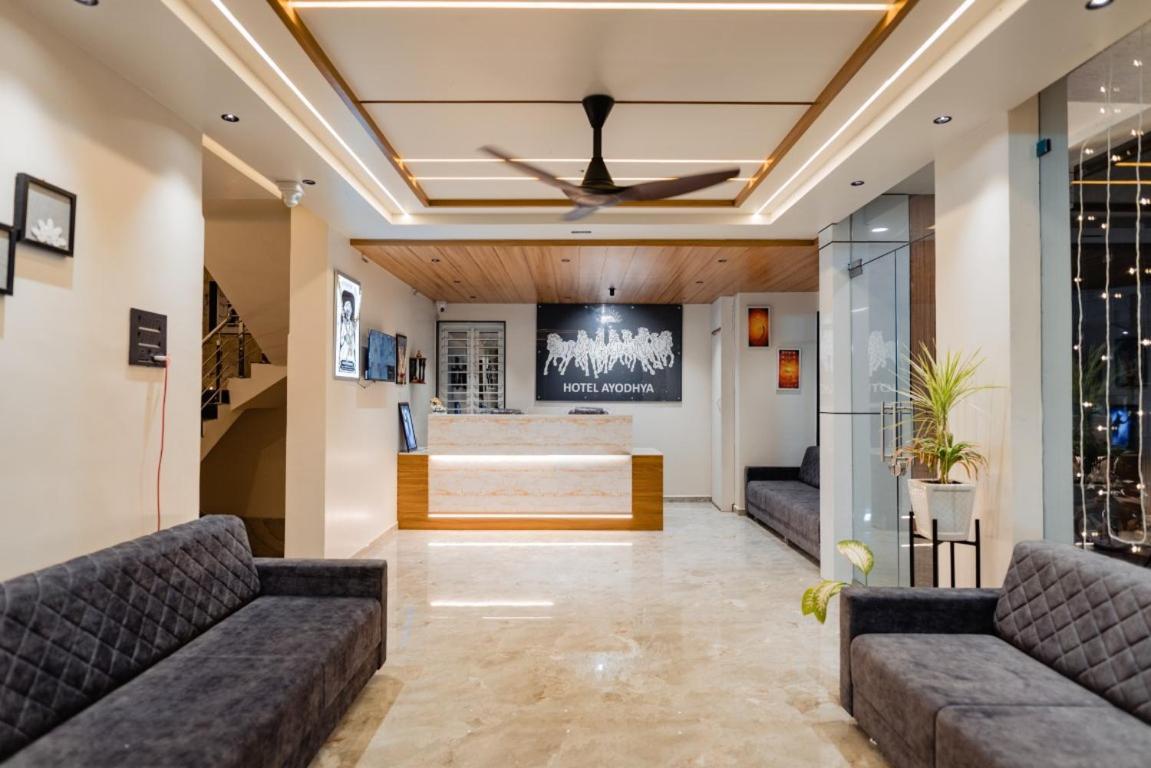 Hotel Ayodhya Virpur Exterior photo